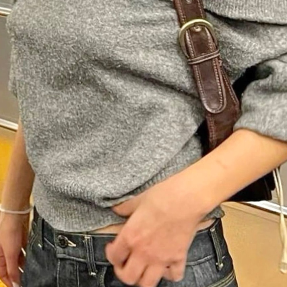 Meet your Posher, Clars